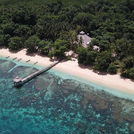 Coral Eye Boutique Resort And Marine Outpost Likupang Εξωτερικό φωτογραφία
