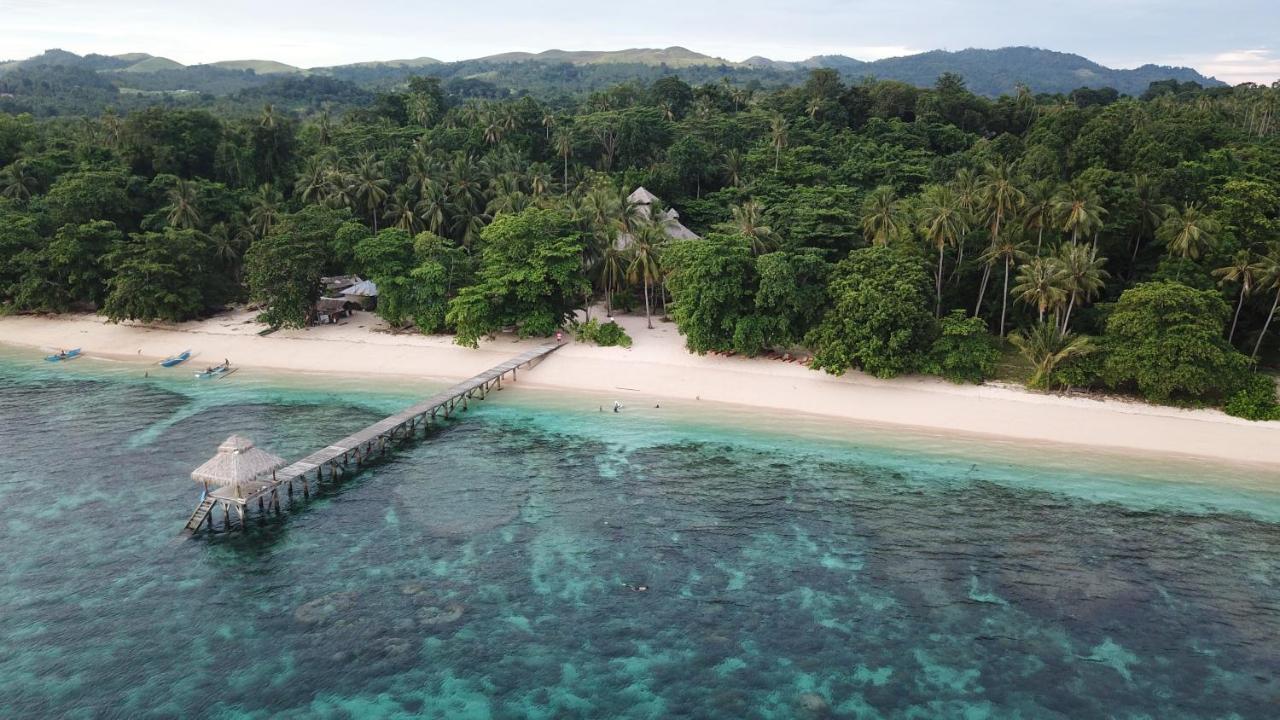 Coral Eye Boutique Resort And Marine Outpost Likupang Εξωτερικό φωτογραφία