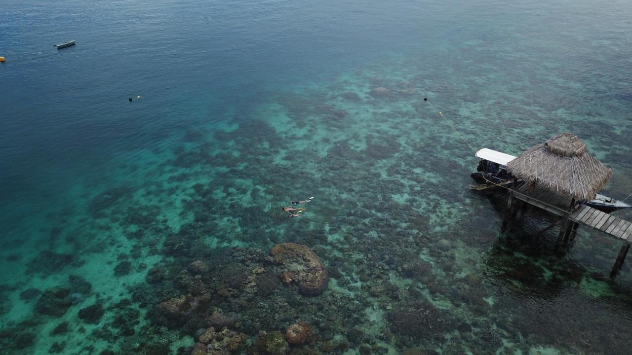 Coral Eye Boutique Resort And Marine Outpost Likupang Εξωτερικό φωτογραφία