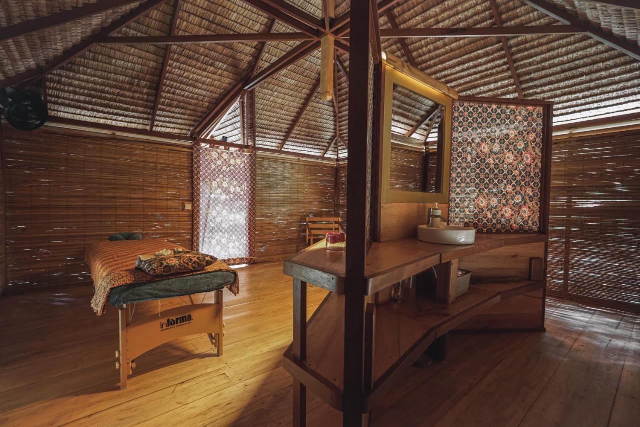 Coral Eye Boutique Resort And Marine Outpost Likupang Εξωτερικό φωτογραφία