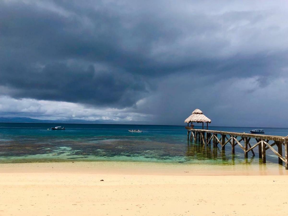 Coral Eye Boutique Resort And Marine Outpost Likupang Εξωτερικό φωτογραφία
